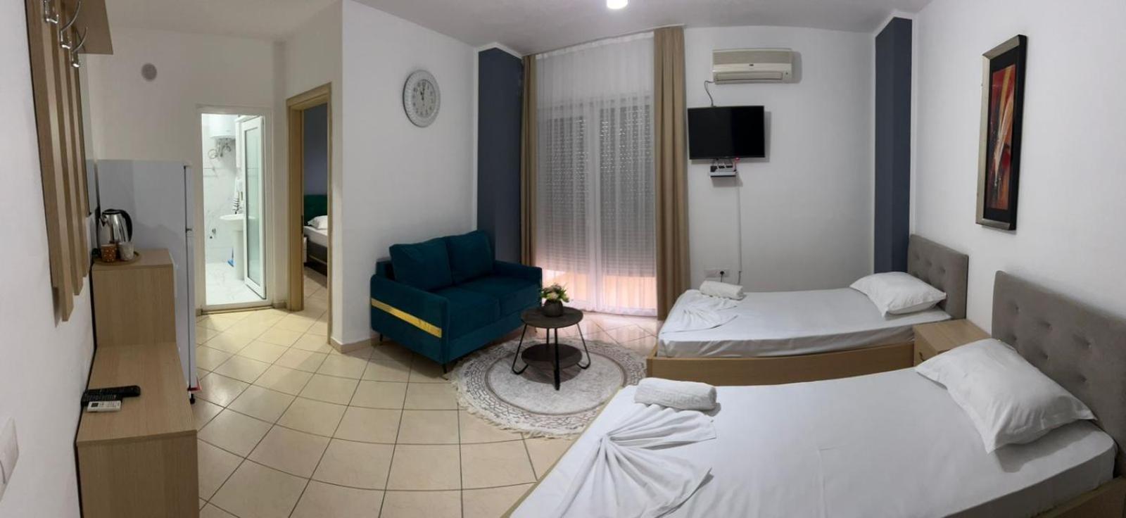 Hotel Vera Kryemëdhej Esterno foto