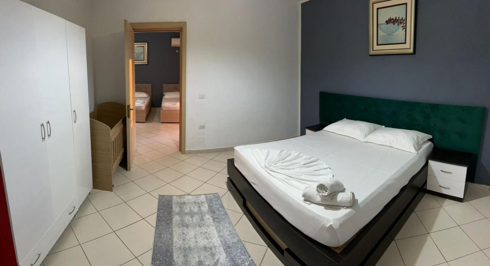 Hotel Vera Kryemëdhej Esterno foto
